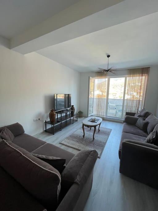 Appartement Penthouse With Castle View à Prizren Extérieur photo